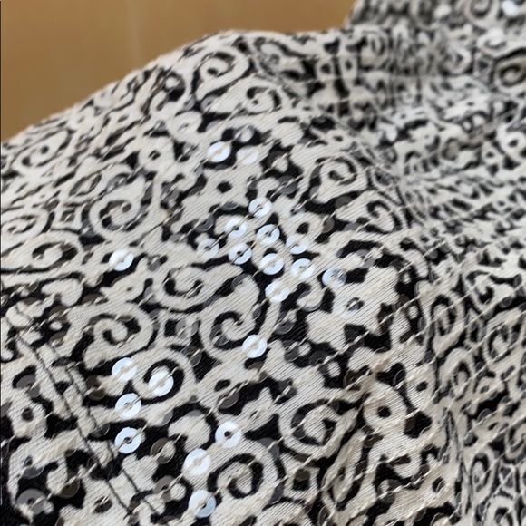 JCrew black and white tank NWT - Picture 3 of 3